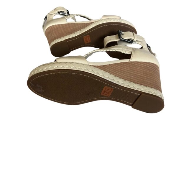 Frye Riviana Off White Feather Wedge Sandal 6 - Picture 6 of 8